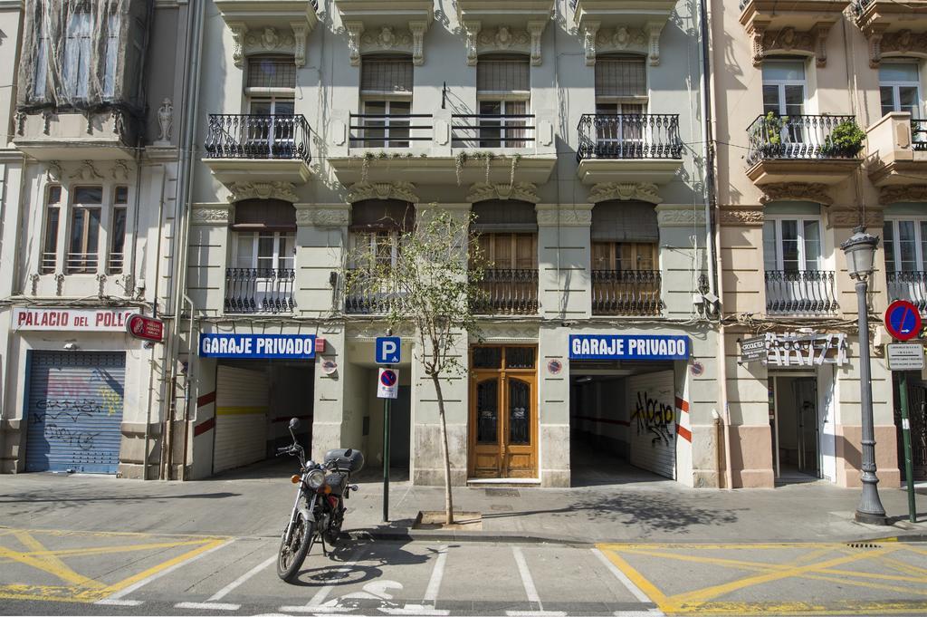 Sueca Apartment With Terrace Ruzafa Mid-Term Valencia Eksteriør billede