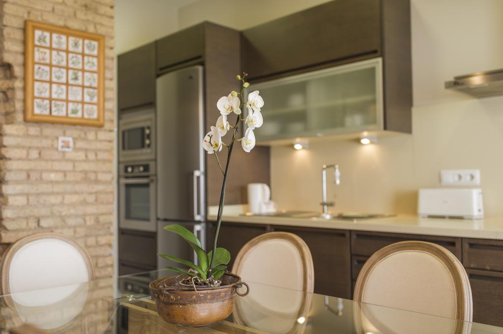 Sueca Apartment With Terrace Ruzafa Mid-Term Valencia Eksteriør billede